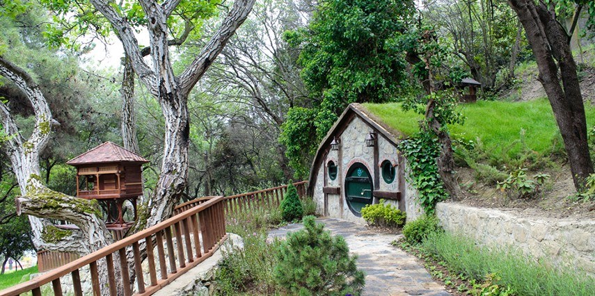 Abant Sapanca Maşukiye Hobbit Evleri Ormanya Turu / 1 Gece Otel Konaklaması