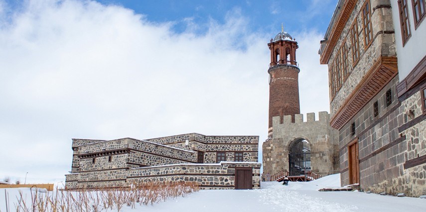 Sömestir Özel Uçak & Doğu Ekspresi İle Kars Erzurum Turu Thy İle / 2 Gece Otel Konaklaması