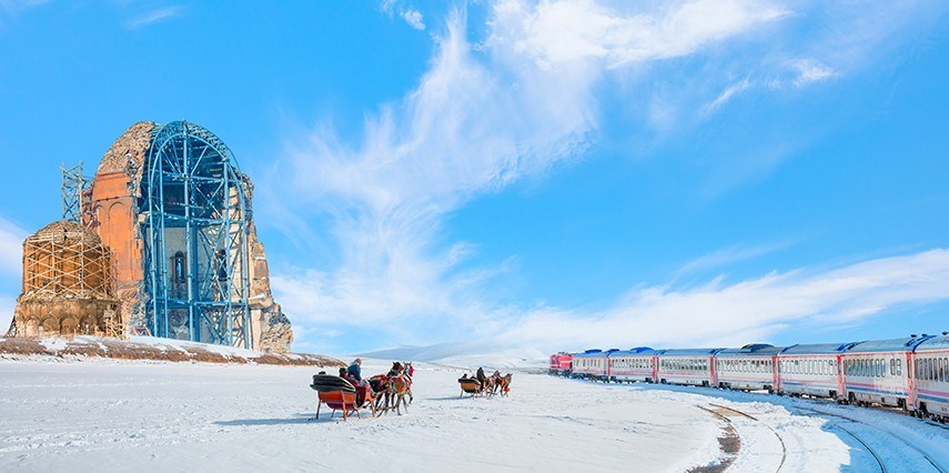 Sömestir Özel Uçak & Doğu Ekspresi İle Kars Erzurum Turu Thy İle / 2 Gece Otel Konaklaması