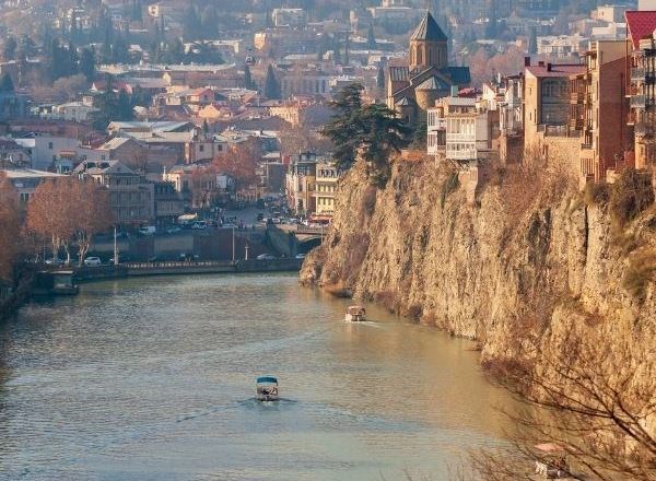 Uçaklı Boydan Boya Gürcistan Turu 5 Gece