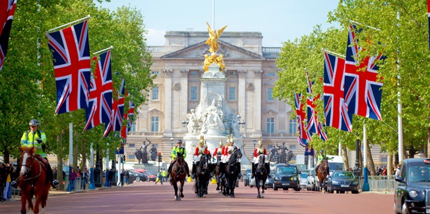 Baştanbaşa Büyük Britanya Turu Türk Havayolları İle 7 Gece 8 Gün